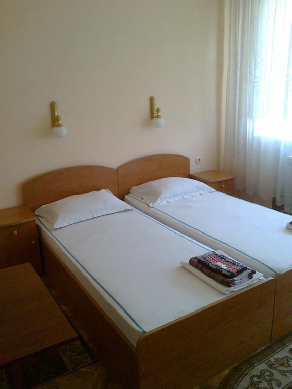 Family Hotel "May" Petrich (Blagoevgrad) Quarto foto